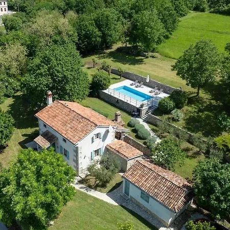 Rocco Villa *